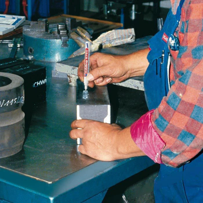 Edding Industriemarker 8750, Weiß, Strichbreite 2 - 4 Mm, Wasserfest 5 Edding Industriemarker 8750, Weiß, Strichbreite 2 - 4 Mm, Wasserfest – Bild 3