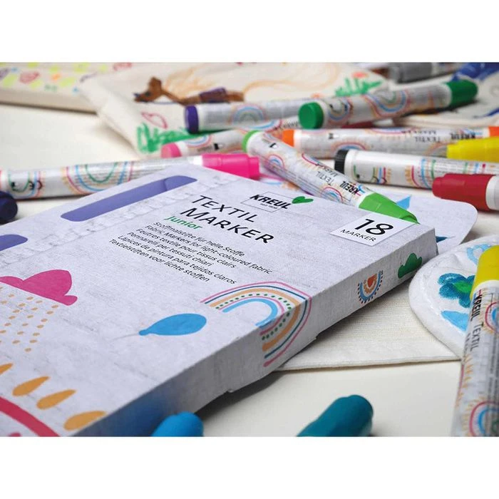 Kreul Textilmarker 90721 Medium Junior, Sortiert, Strichbreite 2-4mm, Waschbar Bis 60 Grad, 18 Stück – Bild 3