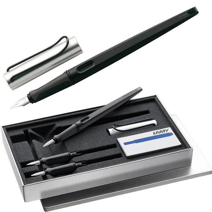 Lamy Schreibset Joy AL 011 Calligraphy, Kunststoff / Aluminium, Füller Und Zubehör, Etui 3 Lamy Schreibset Joy AL 011 Calligraphy, Kunststoff / Aluminium, Füller Und Zubehör, Etui