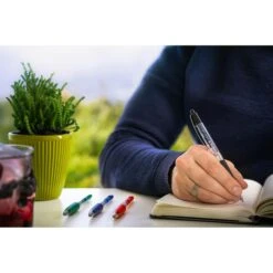 Schneider® Schneider Gelschreiber Gelion+, 101001, Strichbreite 0,4mm, Schwarz 9 Schneider® Schneider Gelschreiber Gelion+, 101001, Strichbreite 0,4mm, Schwarz -PapierMeister Verkäufe 3e73a83560db1452e3987b301b144066bb4dda3e gelschreiber schneider gelion plus 101001